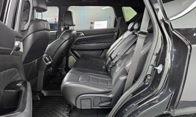 G4 Rexton