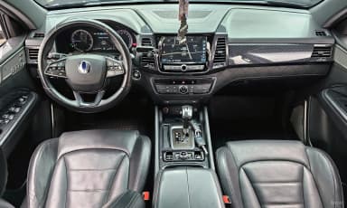 G4 Rexton