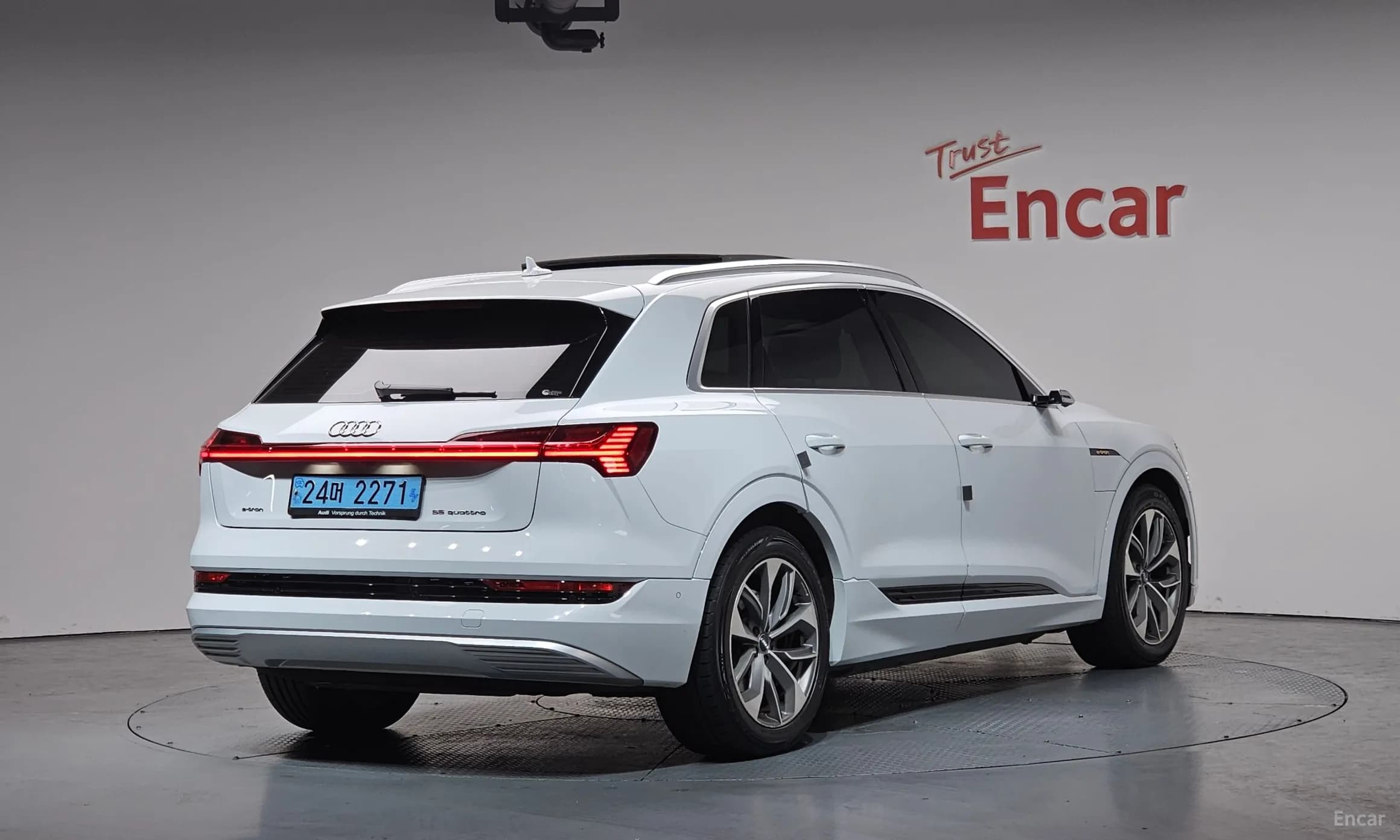 e-tron