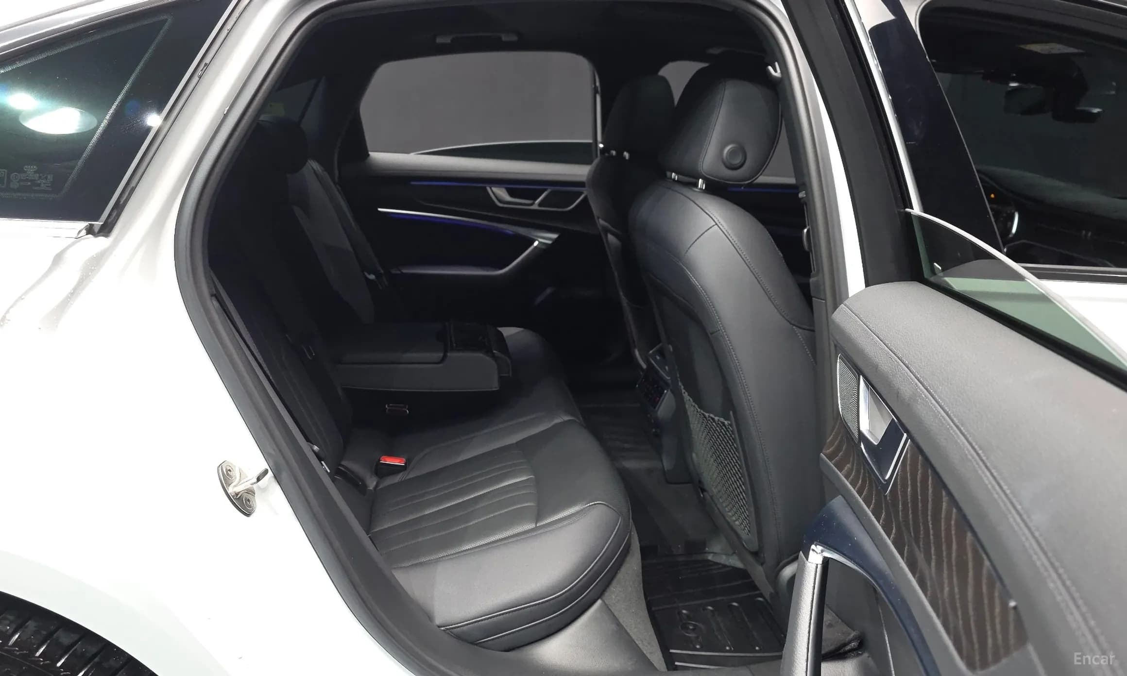 A6 (C8)