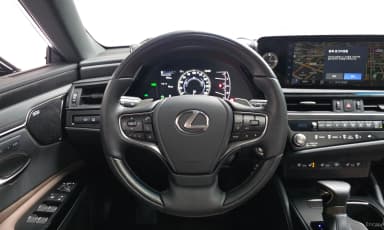 ES300h 7th Generation