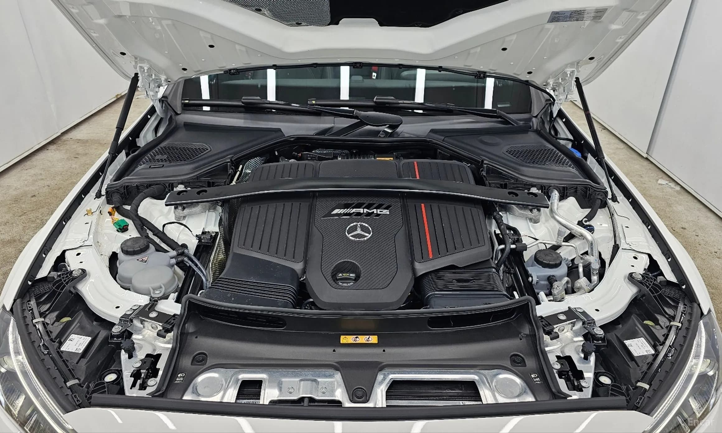 E-Class W214