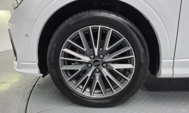 Q3 (F3)