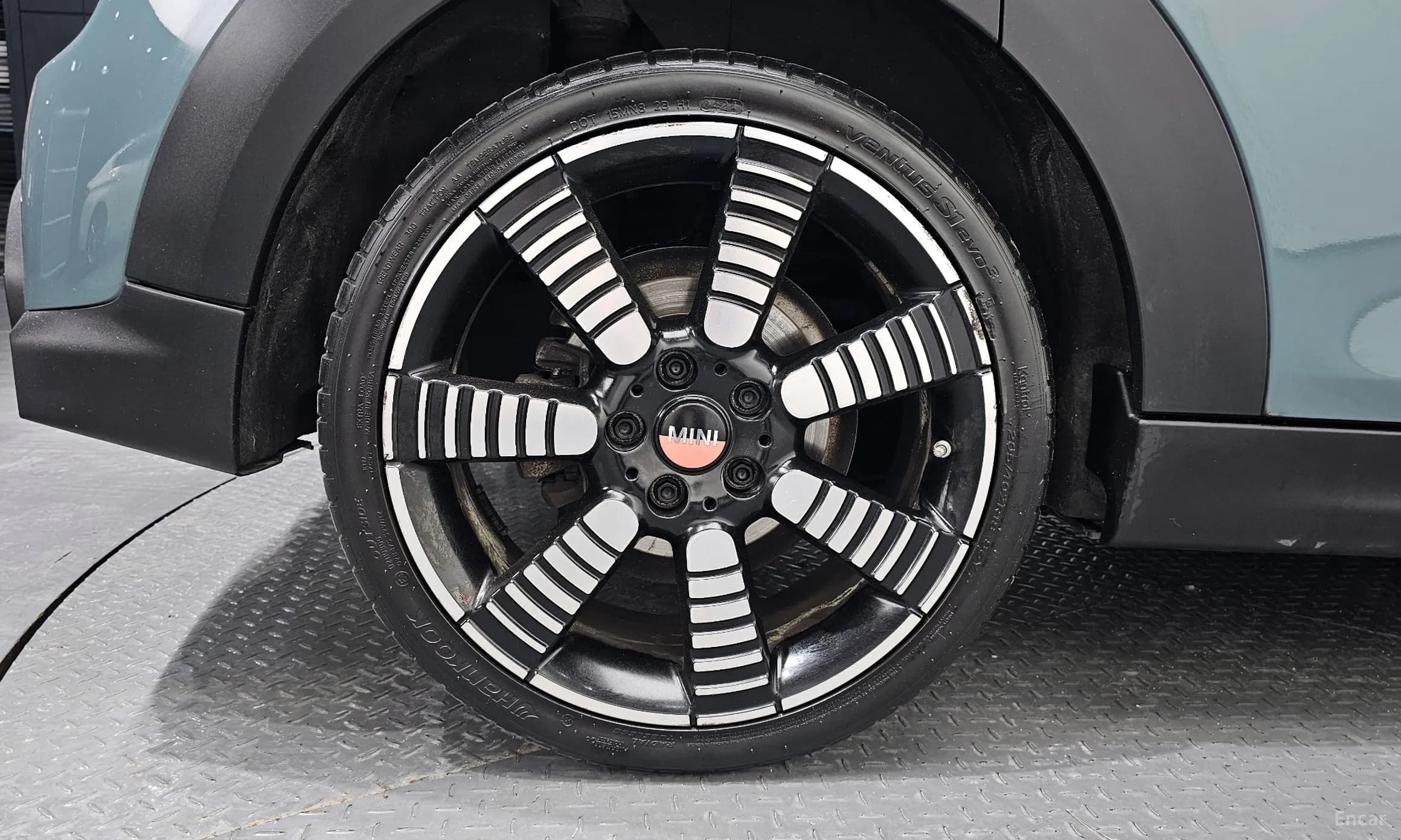 Cooper S