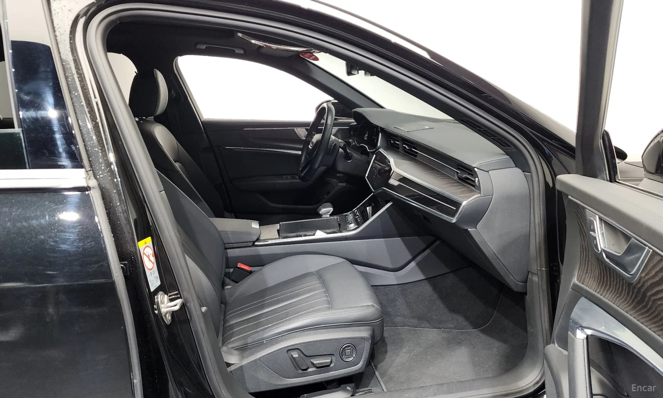 A6 (C8)
