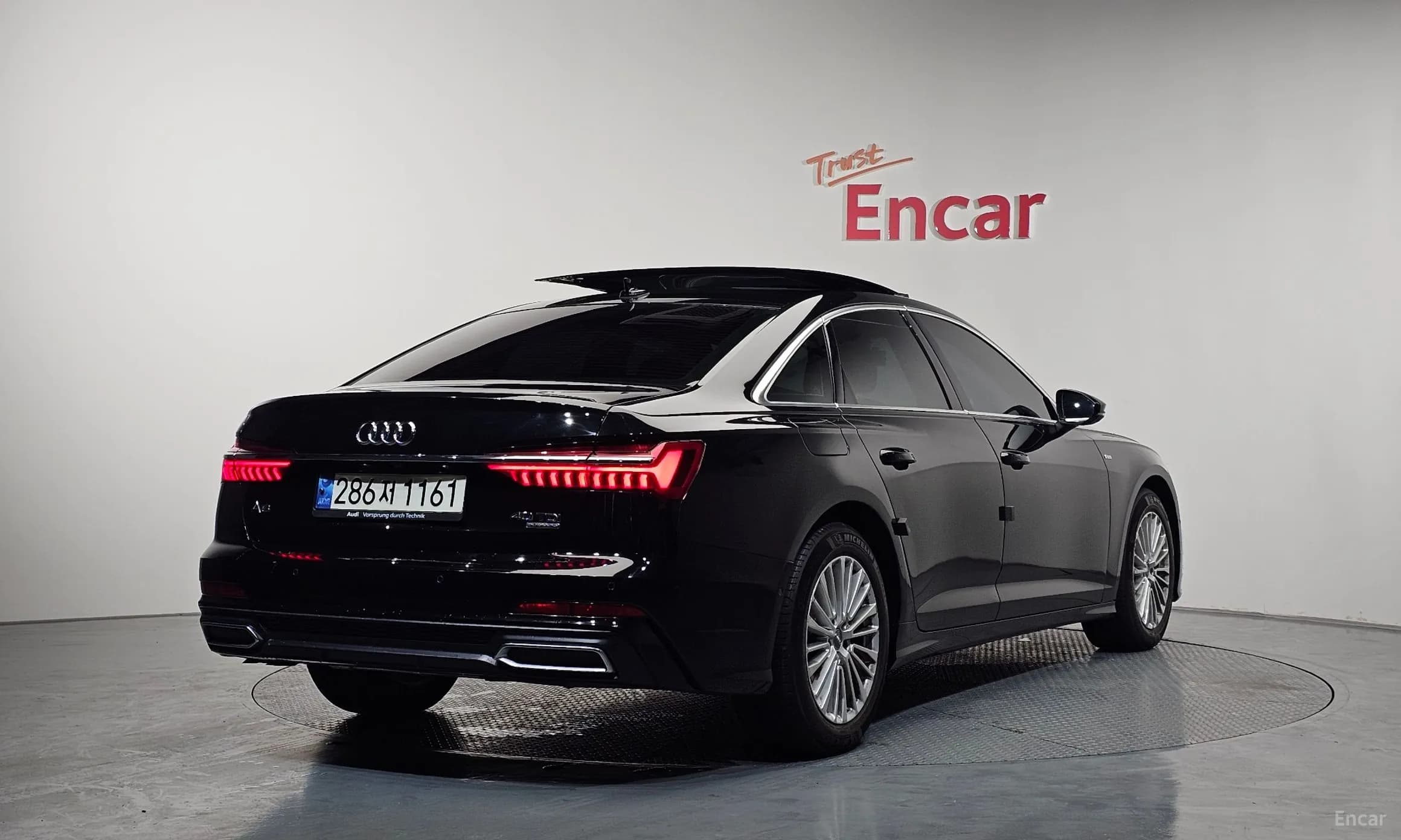 A6 (C8)