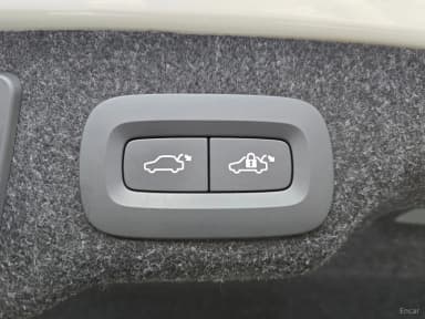 S90