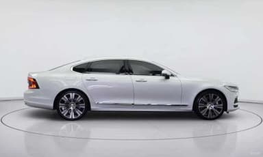 S90