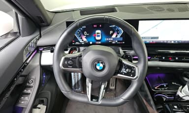 5 Series (G60)