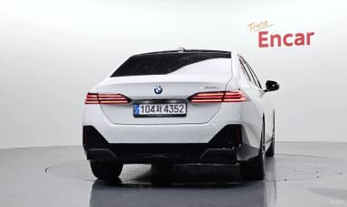 5 Series (G60)