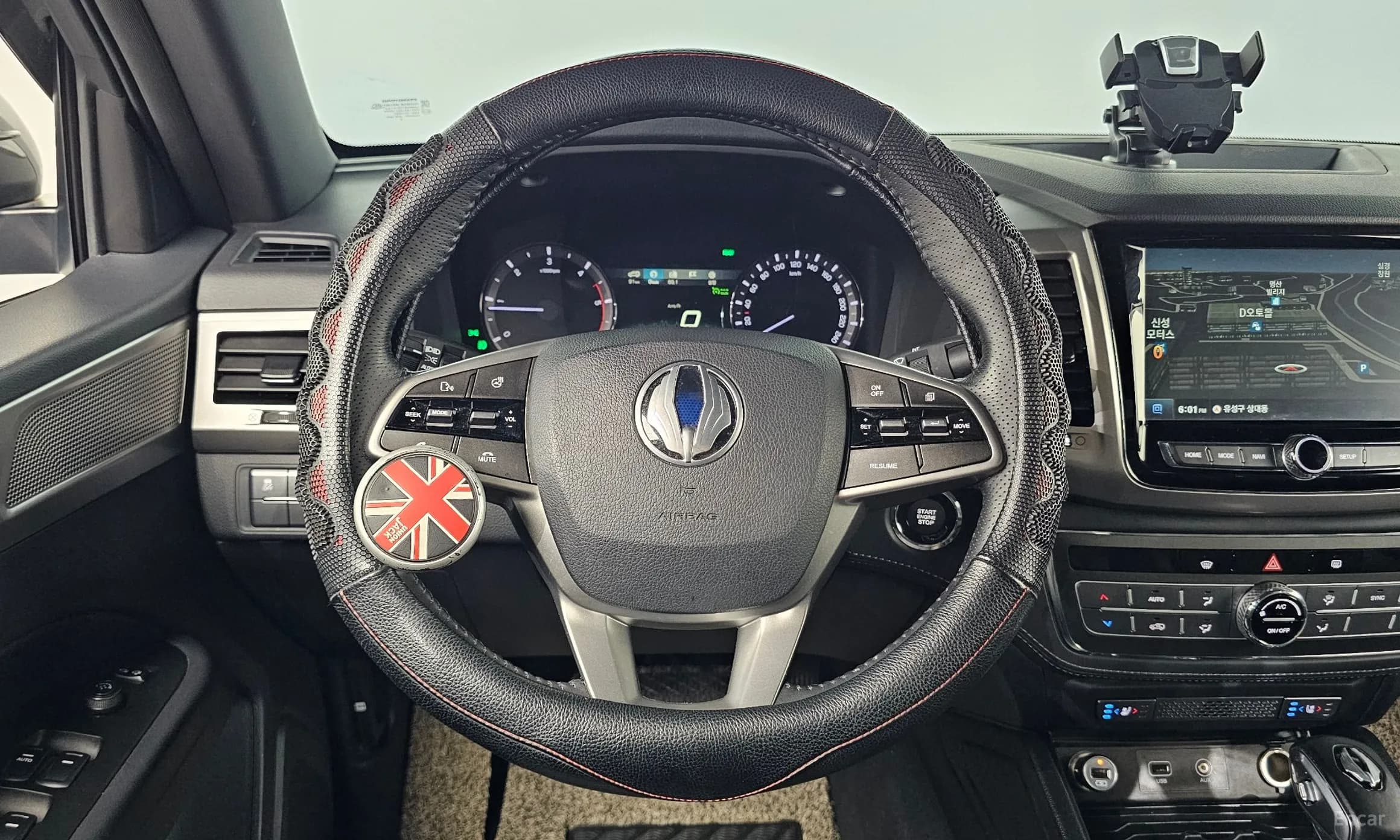 Rexton Sports Khan