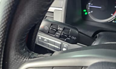 Rexton Sports Khan