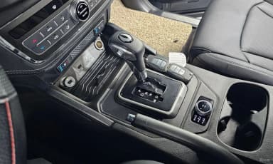 Rexton Sports Khan