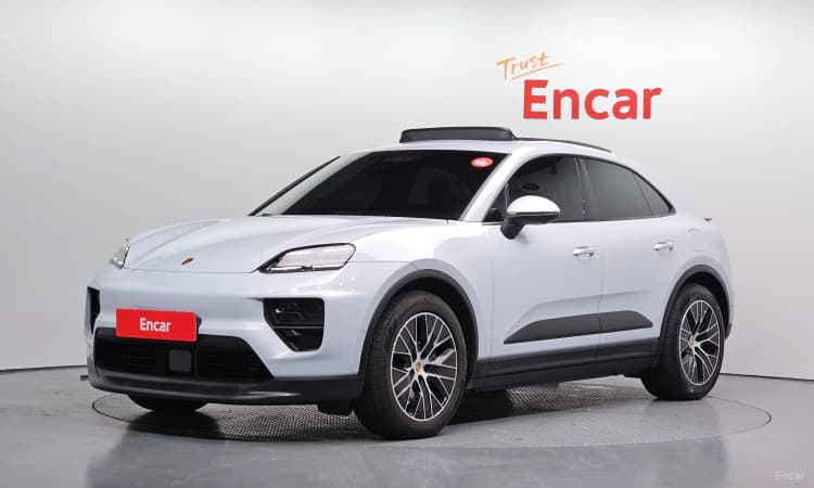 Macan EV