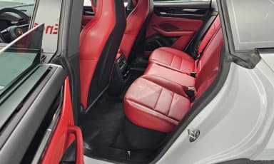 Macan EV