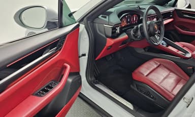 Macan EV