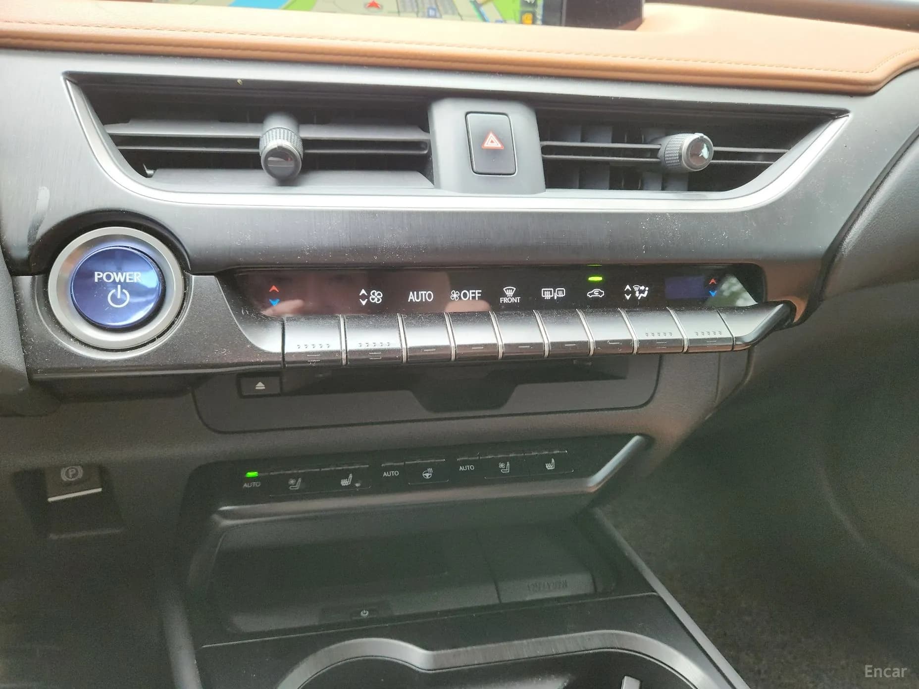 UX250h
