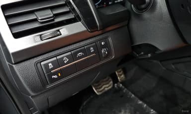 Rexton Sports Khan