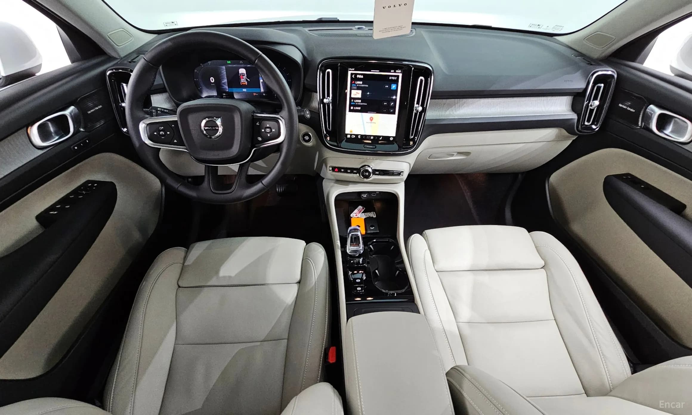 XC40