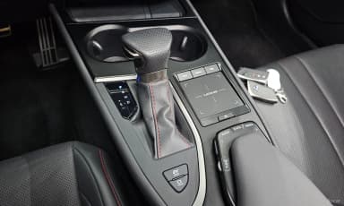 UX250h