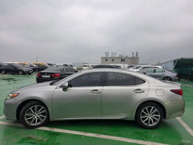 New ES300h