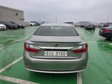 New ES300h