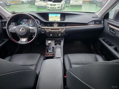New ES300h