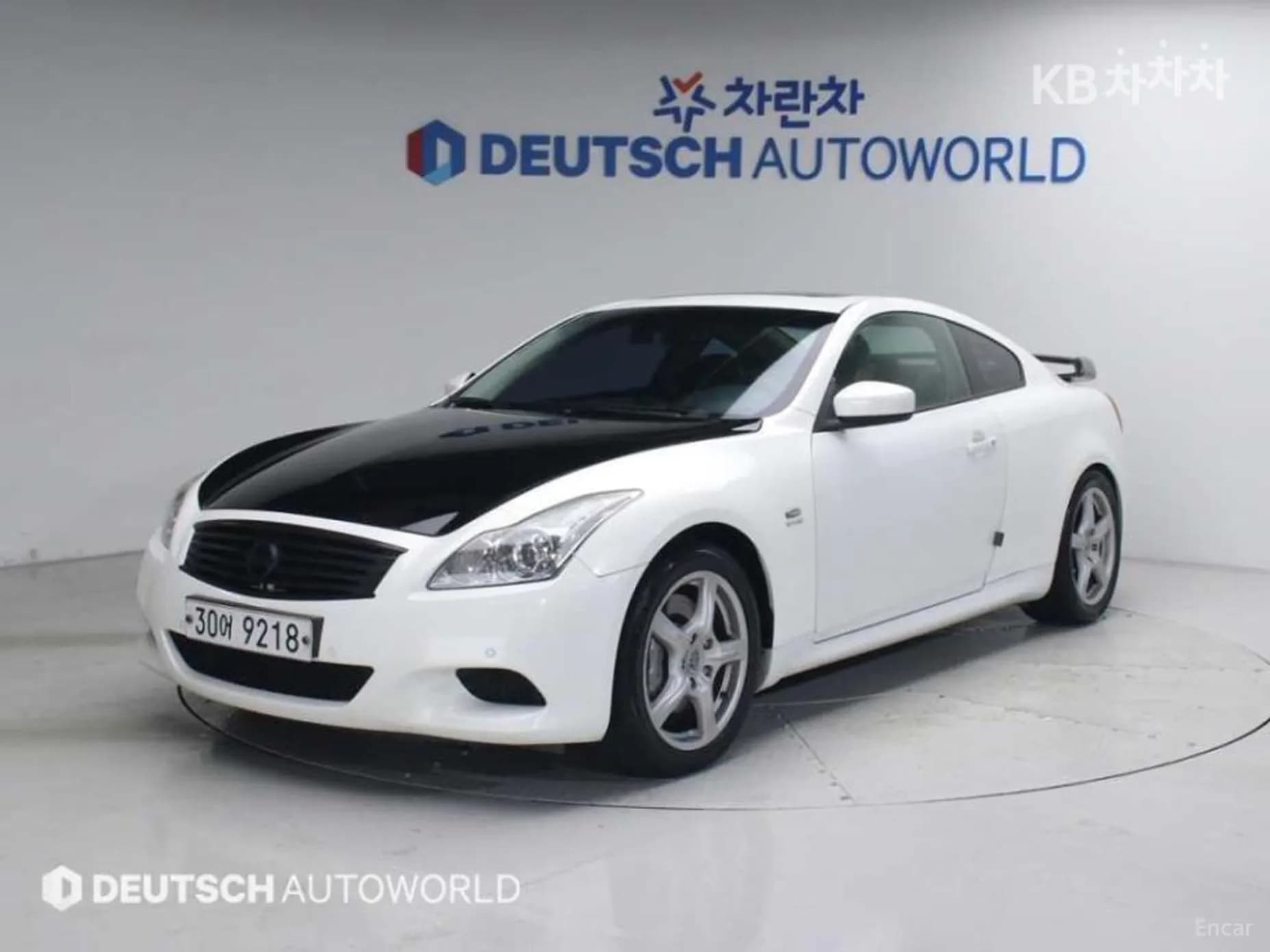 G37