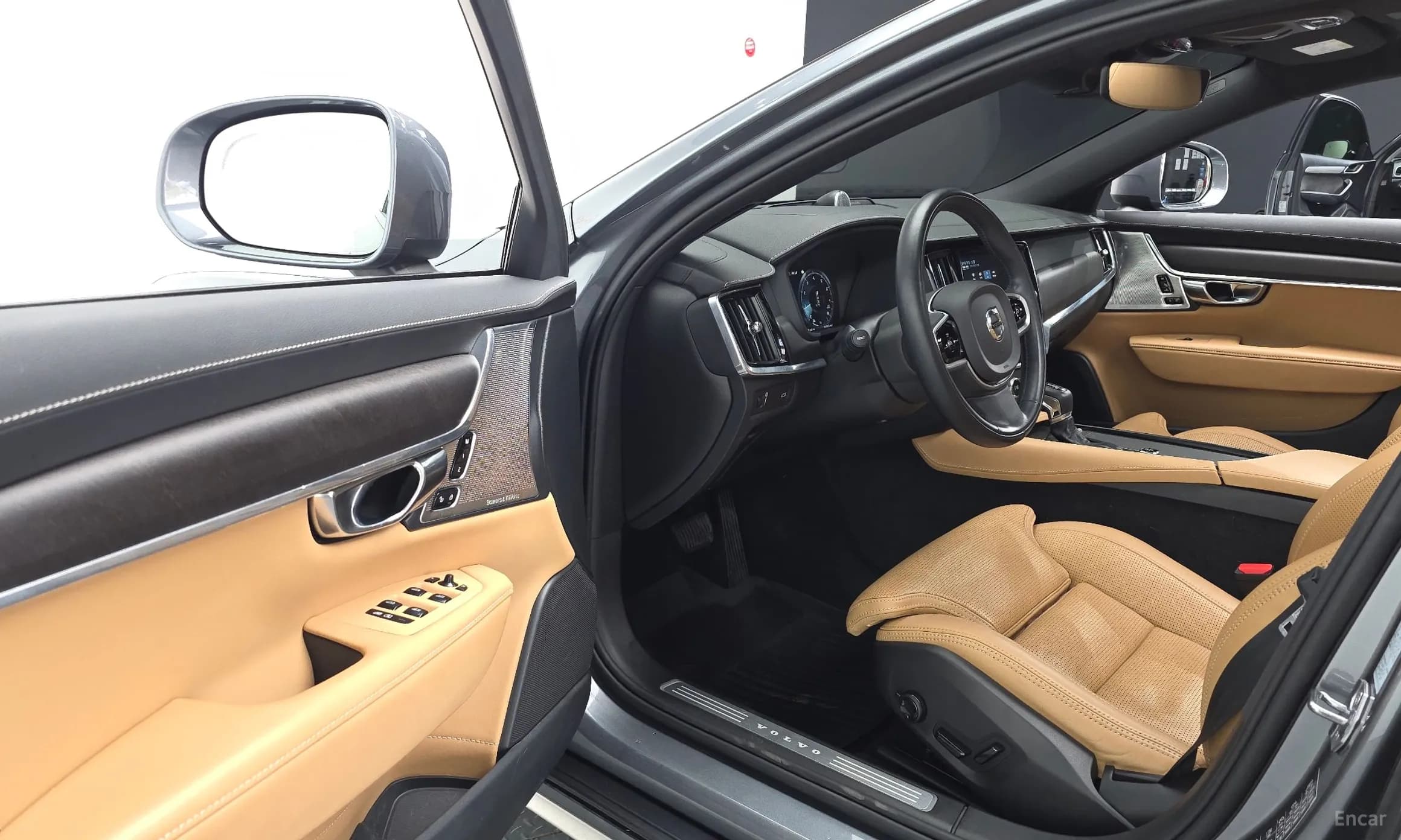 V90 Cross Country