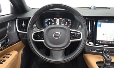 V90 Cross Country