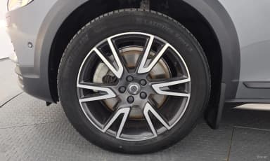 V90 Cross Country