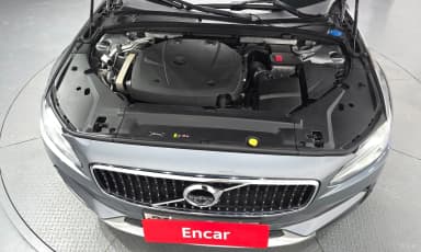 V90 Cross Country