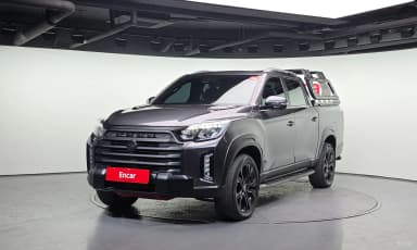 Rexton Sports Khan