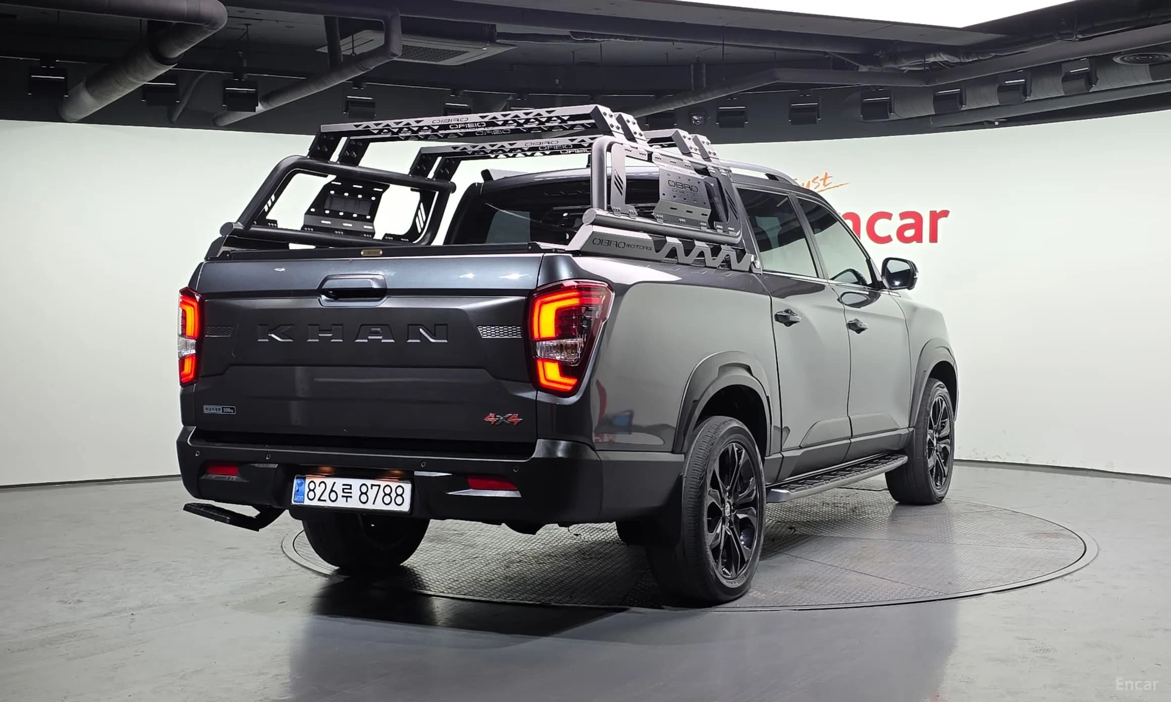 Rexton Sports Khan