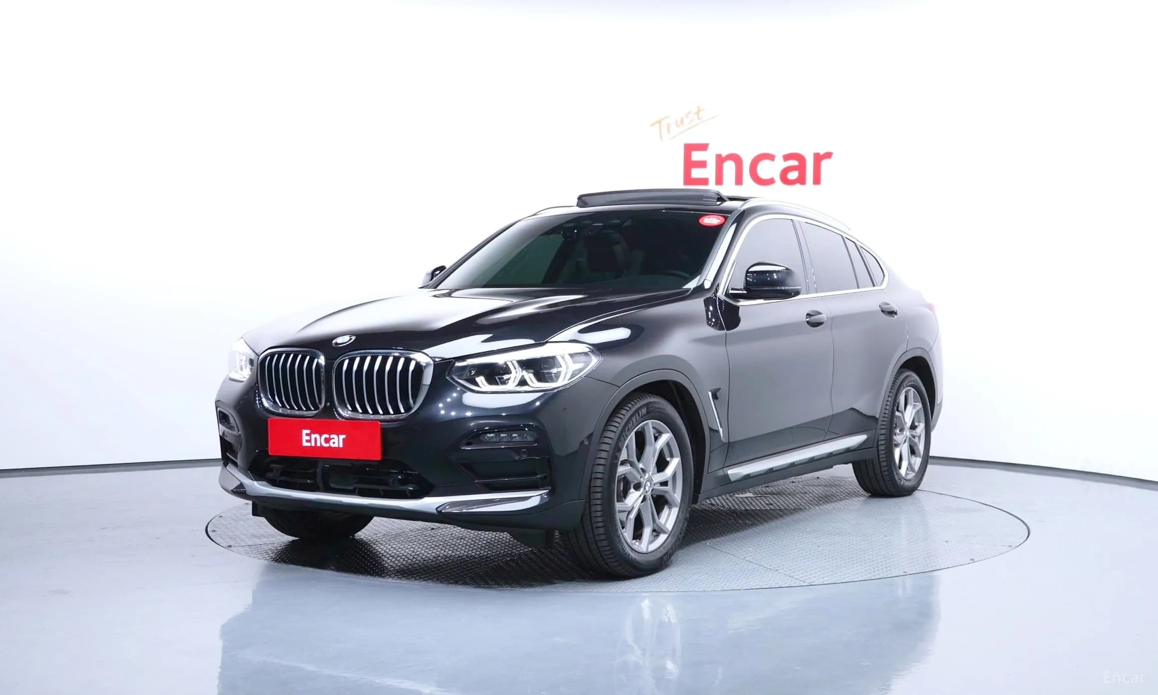 X4 (G02)