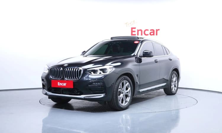 X4 (G02)