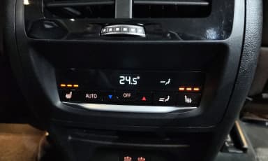 X4 (G02)