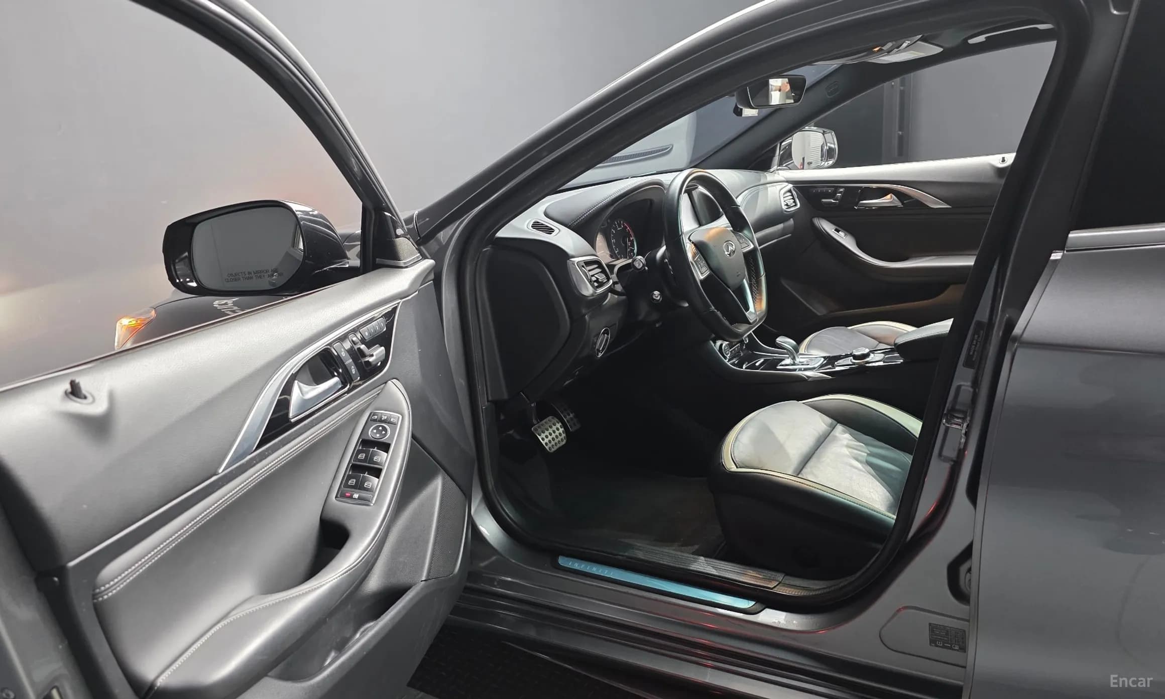 Q30