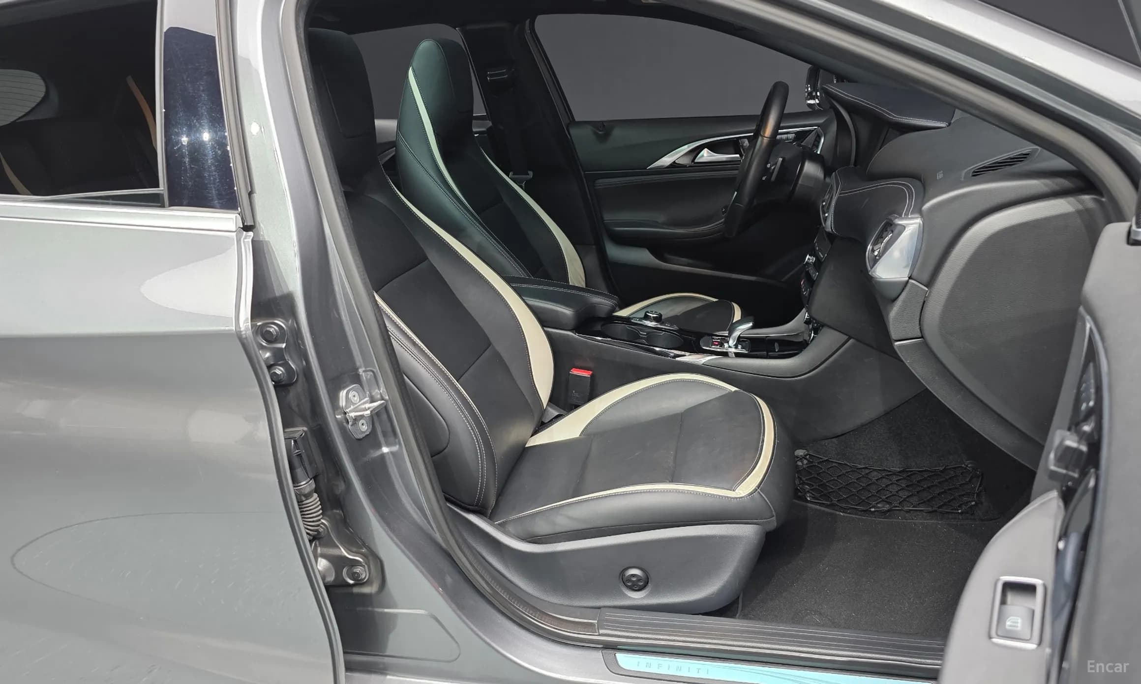 Q30