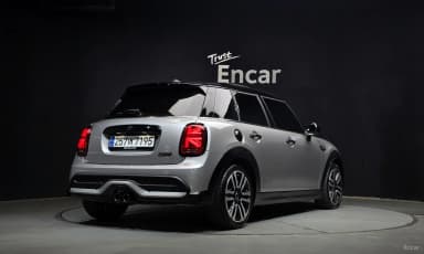 Cooper S