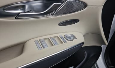 GV70