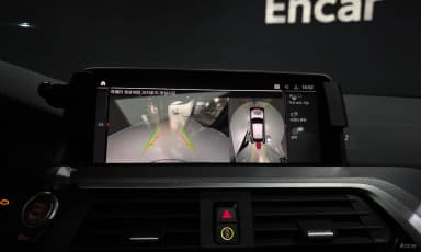 X4 (G02)