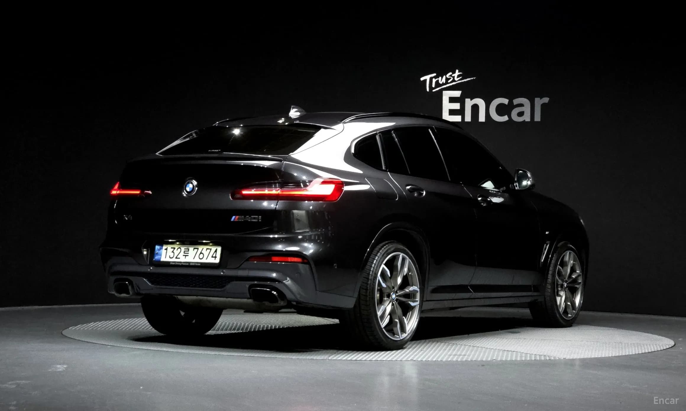 X4 (G02)