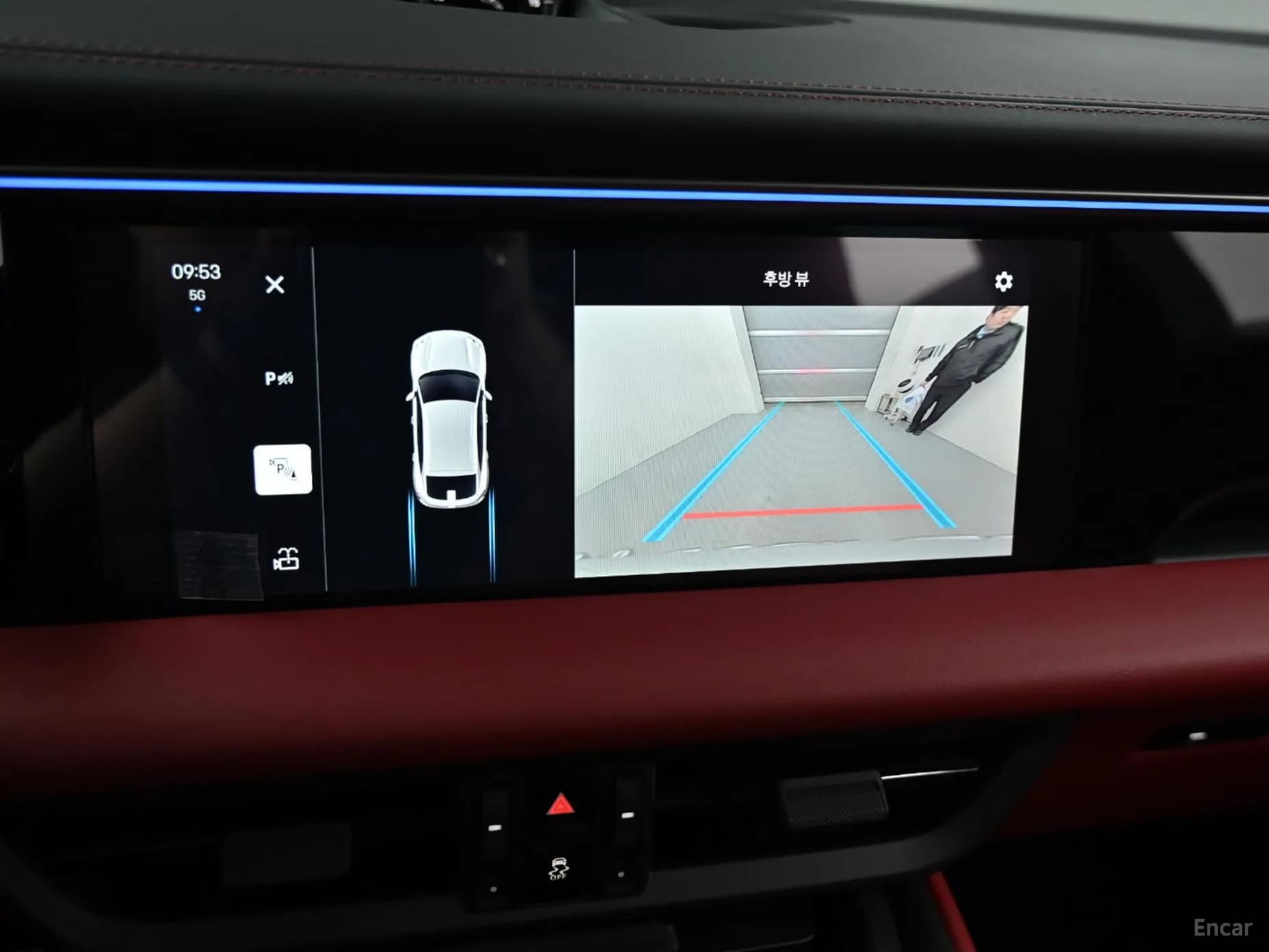 Macan EV