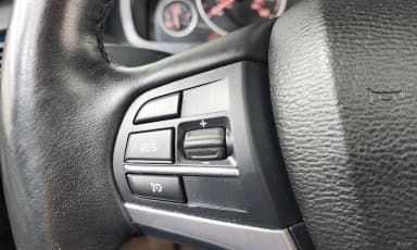 X5 (F15)