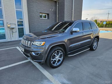 Grand Cherokee