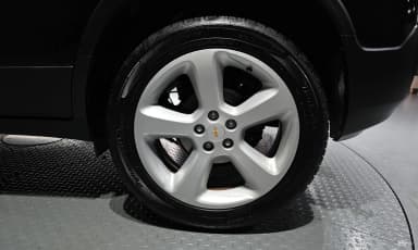 Trax