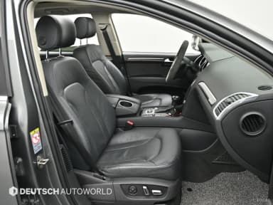 Q7