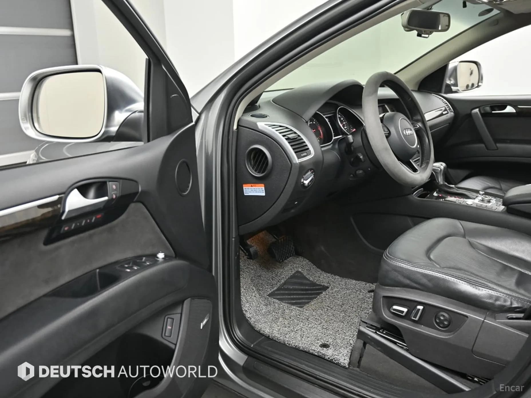 Q7