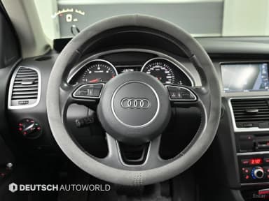 Q7